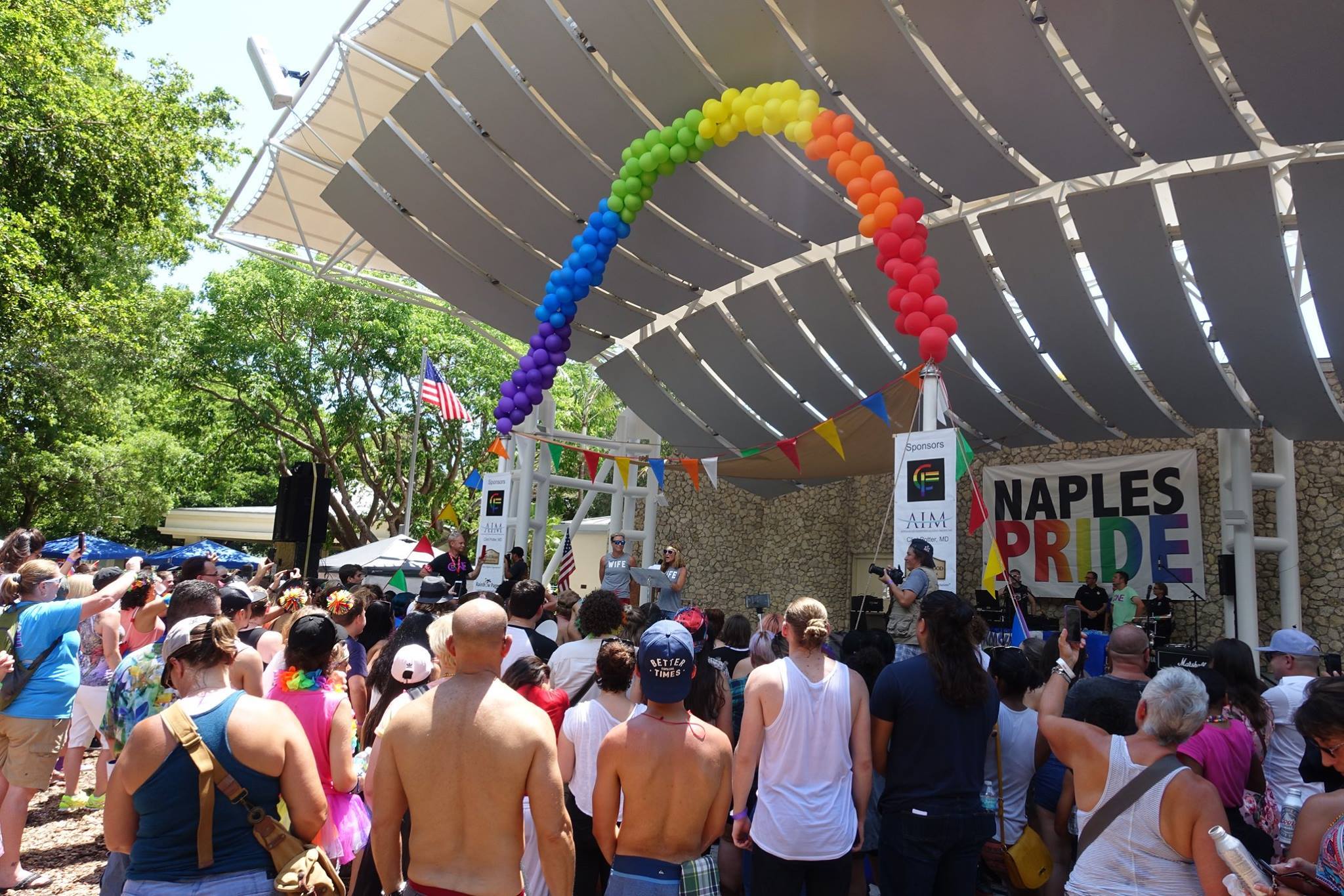 Parada do Orgulho de Naples, na Flórida - Naples Pride 2017