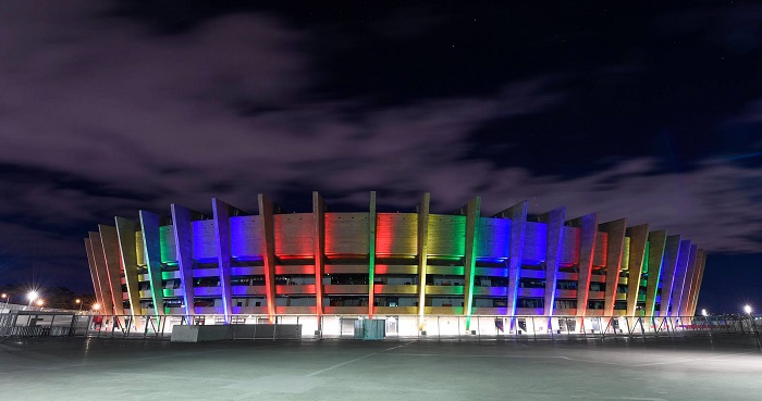 10 notícias LGBT que movimentaram BH em 2017: Mineirão se tinge das cores arco-íris