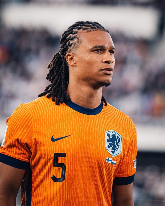 Nathan Ake, dos Países Baixos (Holanda)