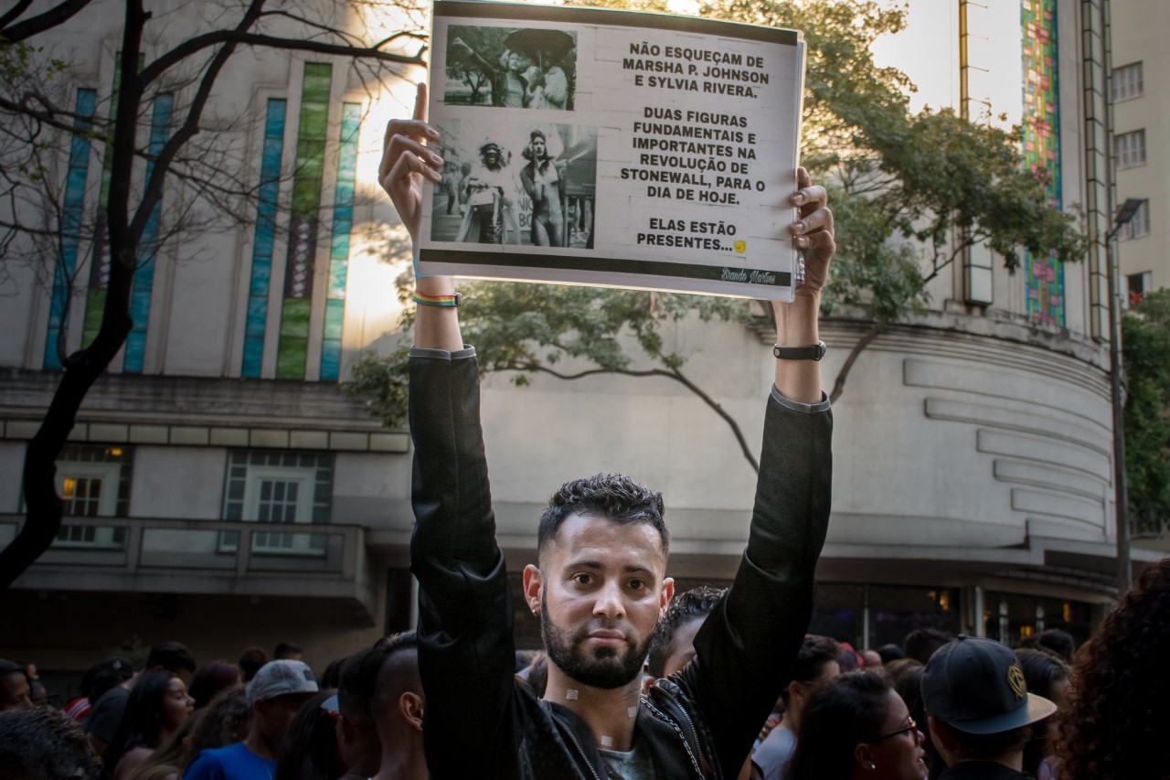 22ª Parada do Orgulho LGBT de BH bate recorde e reúne 250 mil pessoas na capital mineira. Veja fotos exclusivas!