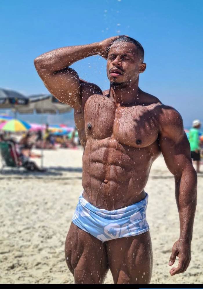 Wallace fonseca bodybuilder