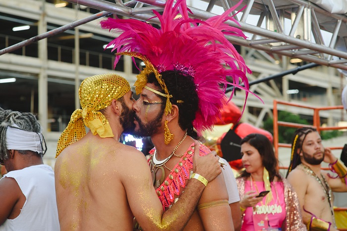 Então, Brilha: bloco é um dos favoritos de gays e lésbicas em BH no carnaval