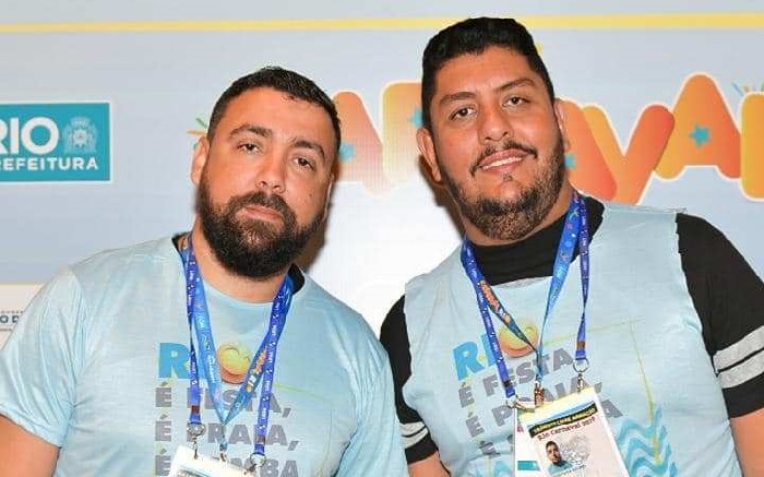 Felipe Ramalho e namorado: casal gay funcionários da Secretaria da Casa Civil do Rio de Janeiro