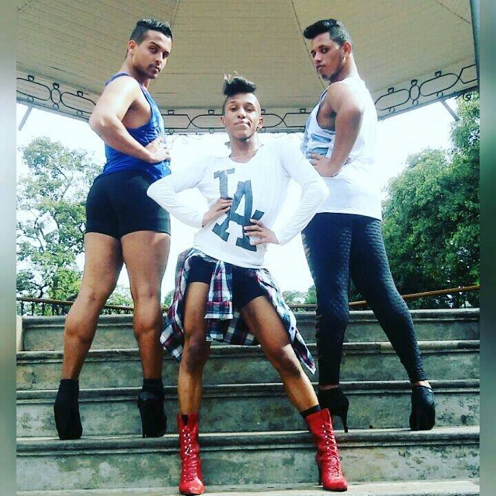 Group'New Class dança stiletto e faz sucesso em festas e boates gays de BH.