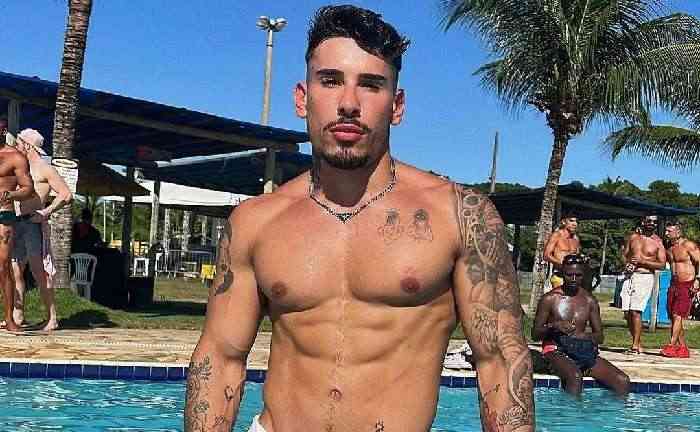 Ator pornô gay Kleber Alvarenga é internado por vício em drogas