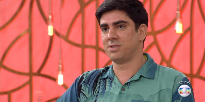 Marcelo Adnet conta que foi estuprado e abusado sexualmente na infância