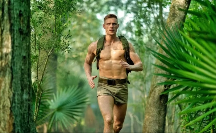Max Parker: sargento gay em Boots