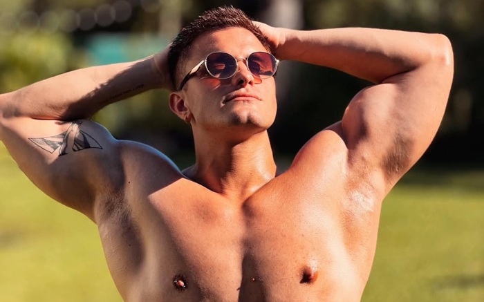 Fisiculturista gay denuncia abuso sexual e alerta outros atletas