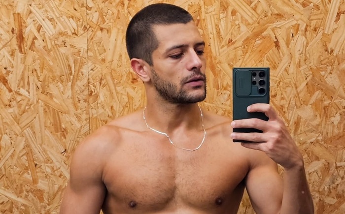 Gay, Kelner Macêdo não descarta viver desejo por mulher no futuro