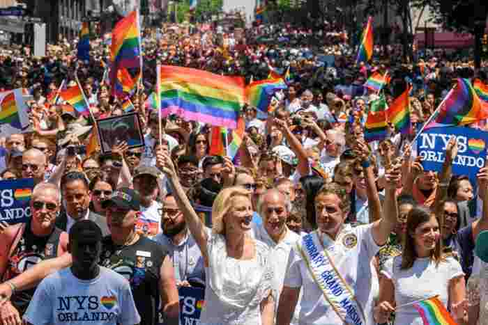 Estado Islâmico pode atacar paradas LGBT, diz FBI