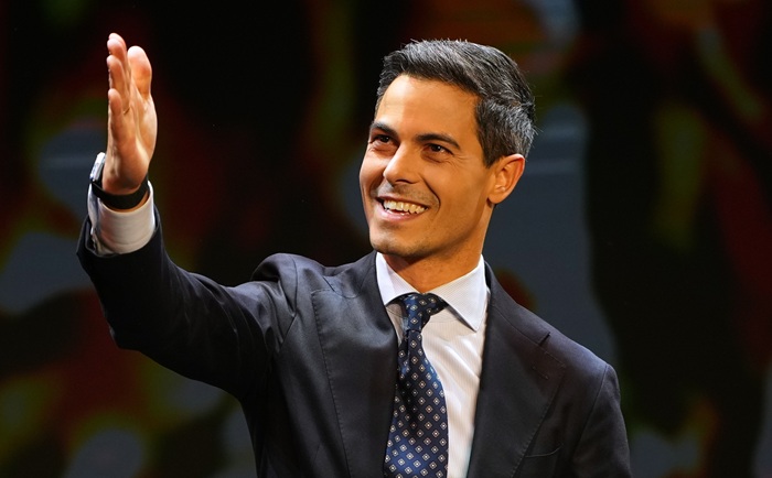 Holanda deve ter 1º chefe de governo gay e mais jovem de sua história