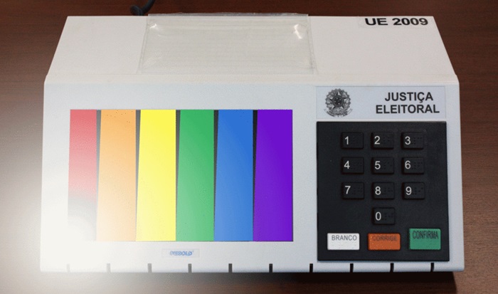 Plataforma recebe denúncias de ataques a candidatos LGBT