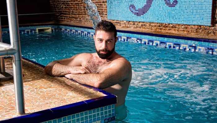sauna paraíso mono gay Madrid