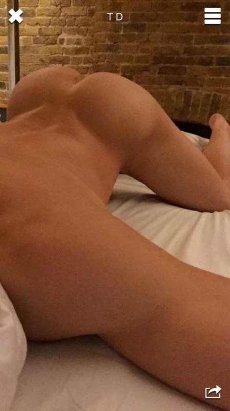 Tom Daley pelado na cama: vaza foto do atleta gay de bunda pra cima