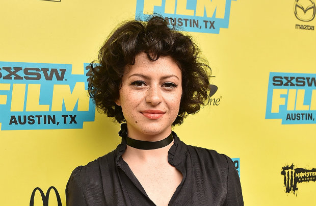 Atriz Alia Shawkat declara-se bissexual
