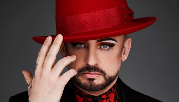 Boy George busca ator para interpretá-lo em cinebiografia