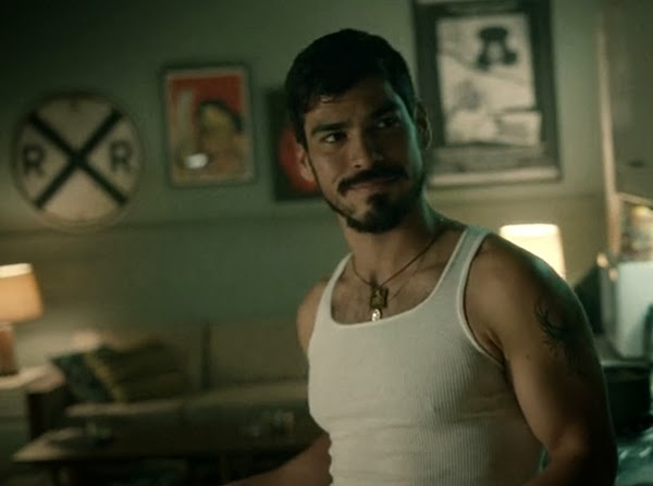 Raúl Castillo, da série gay 'Looking', será vilão em 'Gotham'
