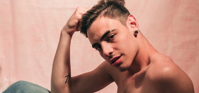 Filho de Alexandre Frota fecha OnlyFans e dá calote em assinantes